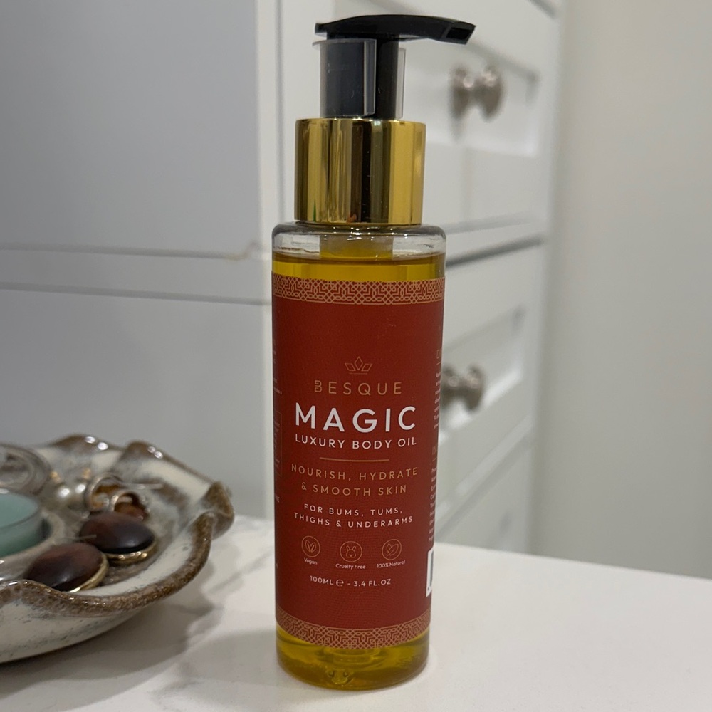 Besque Scented Magic Body Oil